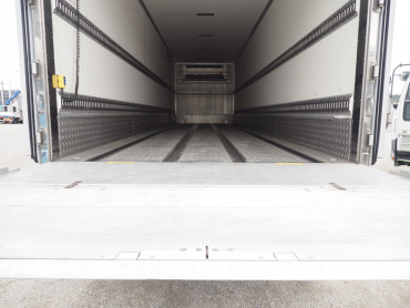 いすゞ ギガ 冷凍バン 大型 LKG-CYJ77A 年式 H24 [写真18]