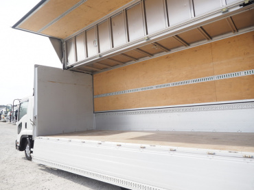 いすゞ フォワード ウイング車 中型 TKG-FRR90T2 年式 H24 [写真15]