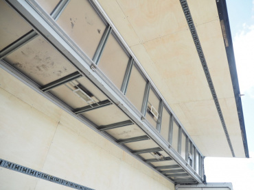 三菱ふそう スーパーグレート ウイング車 大型 BDG-FS54JZ 年式 H22 [写真17]