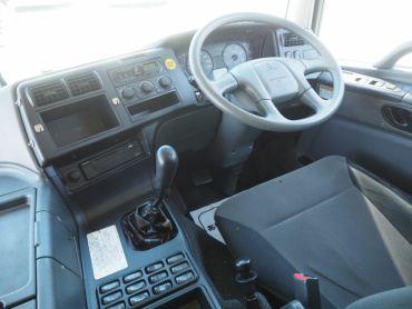 三菱ふそう スーパーグレート ウイング車 大型 QPG-FS64VZ 年式 H27 [写真30]