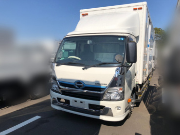 日野 デュトロ バン車 小型 TQG-XKU720M 年式 H25 [写真03]