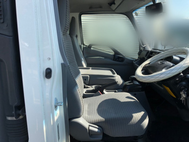 日野 デュトロ バン車 小型 TQG-XKU720M 年式 H25 [写真09]
