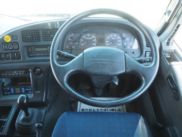 いすゞ ギガ 冷凍バン 大型 QKG-CYJ77A 年式 H26 [写真18]