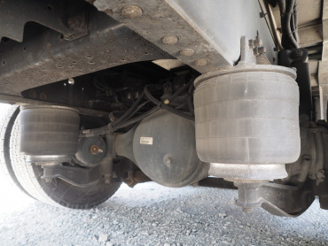 いすゞ ギガ 冷凍バン 大型 QKG-CYJ77A 年式 H26 [写真24]