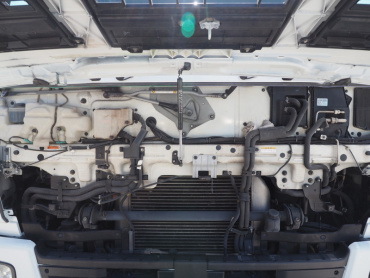 いすゞ ギガ 冷凍バン 大型 QKG-CYJ77A 年式 H26 [写真31]