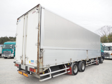 いすゞ ギガ ウイング車 大型 PKG-CYJ77W8 年式 H22 [写真05]