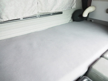 いすゞ ギガ ウイング車 大型 PKG-CYJ77W8 年式 H22 [写真28]