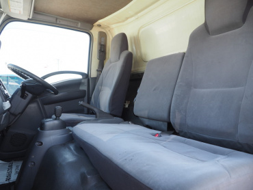 いすゞ エルフ バン車 小型 BKG-NPR85AN 年式 H19 [写真21]