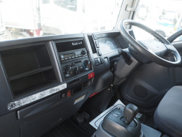 いすゞ エルフ バン車 小型 BKG-NPR85AN 年式 H19 [写真22]