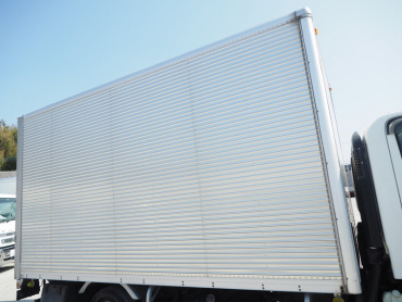 いすゞ エルフ バン車 小型 BKG-NPR85AN 年式 H19 [写真07]