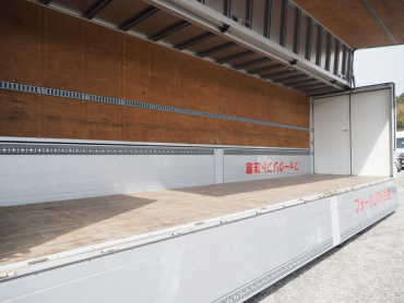 日野 グランドプロフィア ウイング車 大型 QKG-FW1EXBG 年式 H26 [写真17]