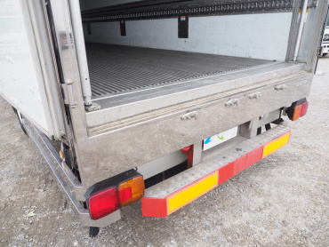 日野 グランドプロフィア 冷凍ウイング 大型 QKG-FW1EXBG 年式 H25 [写真32]