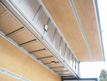 いすゞ フォワード ウイング車 中型 TKG-FRR90T2 年式 H26 [写真17]