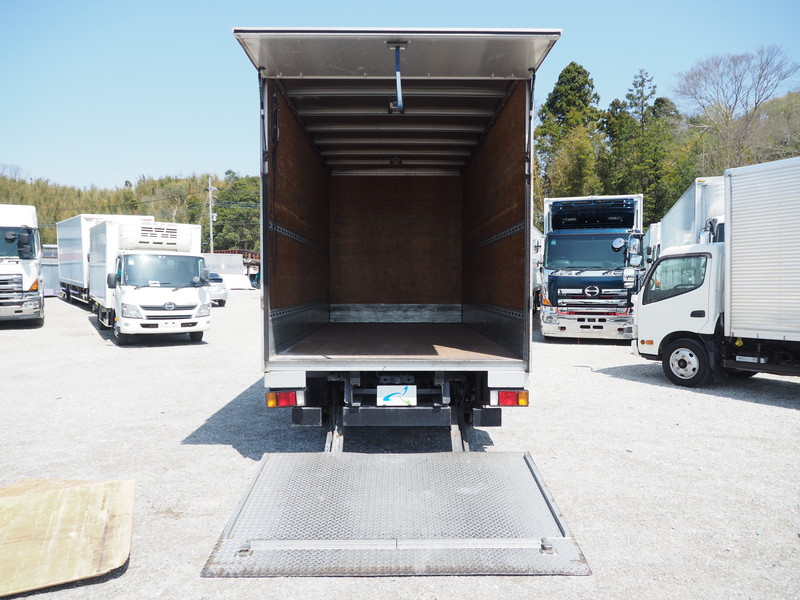 いすゞ エルフ バン車 小型 BKG-NPR85AN 年式 H19[写真10]