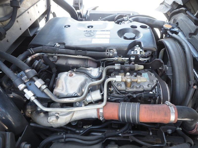 いすゞ エルフ 冷凍バン 小型 TKG-NPR85AN 年式 H25[写真30]