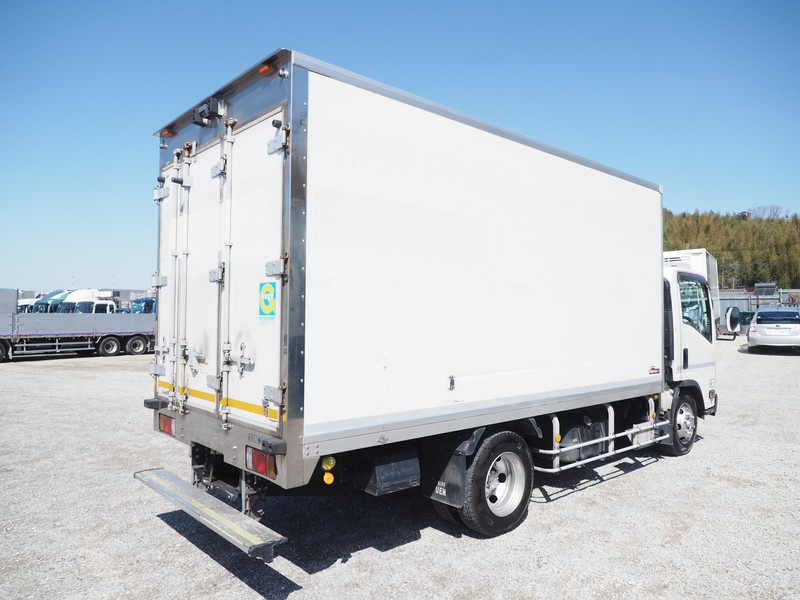 いすゞ エルフ 冷凍バン 小型 TKG-NPR85AN 年式 H25[写真04]