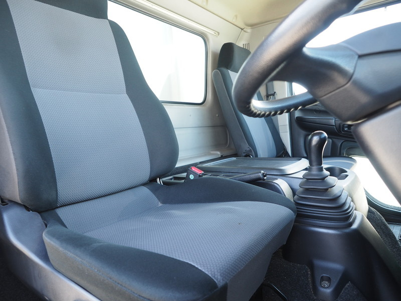 日野 レンジャー 冷凍バン 中型 TKG-FC9JJAA 年式 H29[写真25]