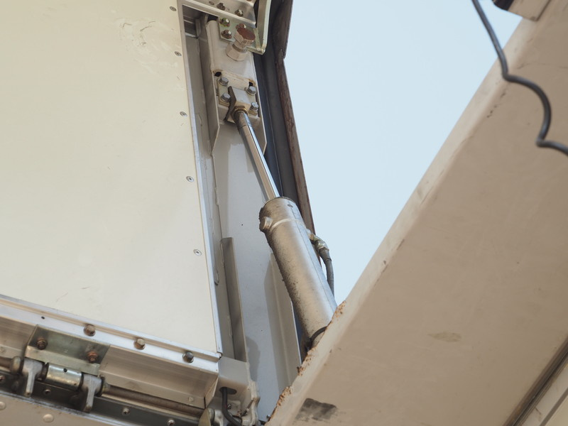 三菱ふそう スーパーグレート ウイング車 大型 BDG-FS55JZ 年式 H19[写真14]