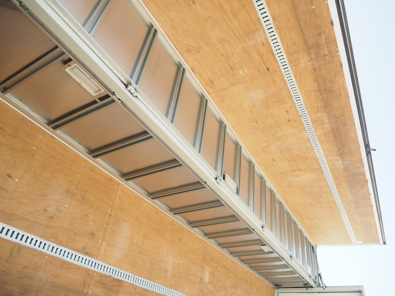 三菱ふそう スーパーグレート ウイング車 大型 QPG-FS64VZ 年式 H27[写真19]