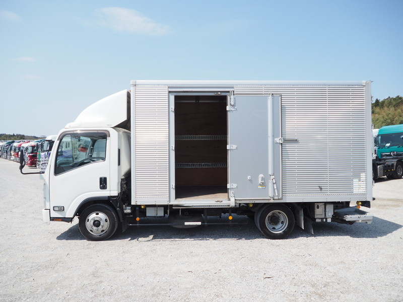 いすゞ エルフ バン車 小型 TKG-NPR85AN 年式 H26[写真09]