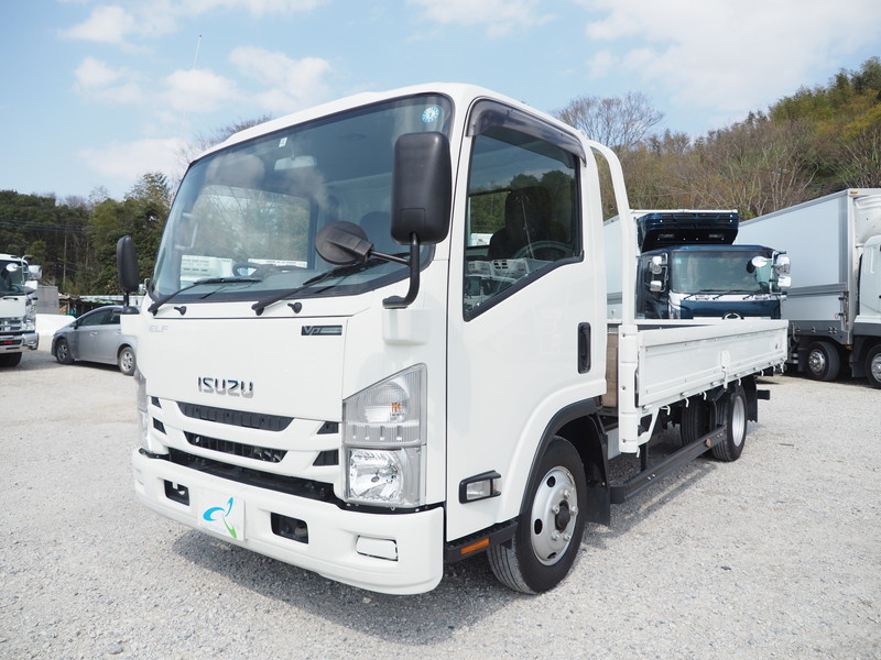 いすゞ エルフ 平ボディ 小型 TRG-NPR85AR 年式 H29[写真01]