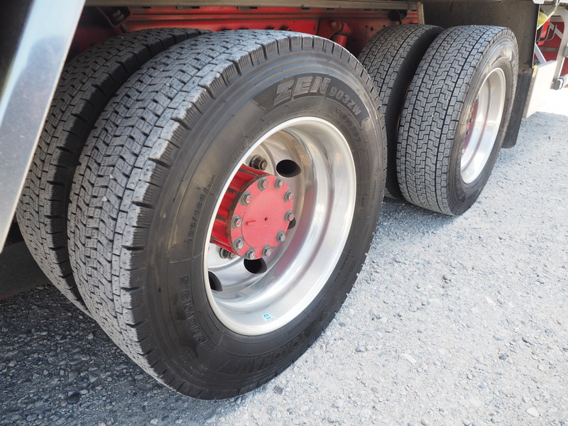 UDトラックス クオン ウイング車 大型 QKG-CG5ZA 年式 H26[写真40]