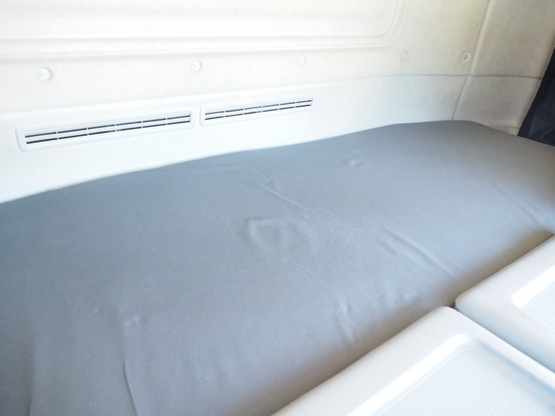 UDトラックス クオン ウイング車 大型 QKG-CG5ZA 年式 H26[写真32]