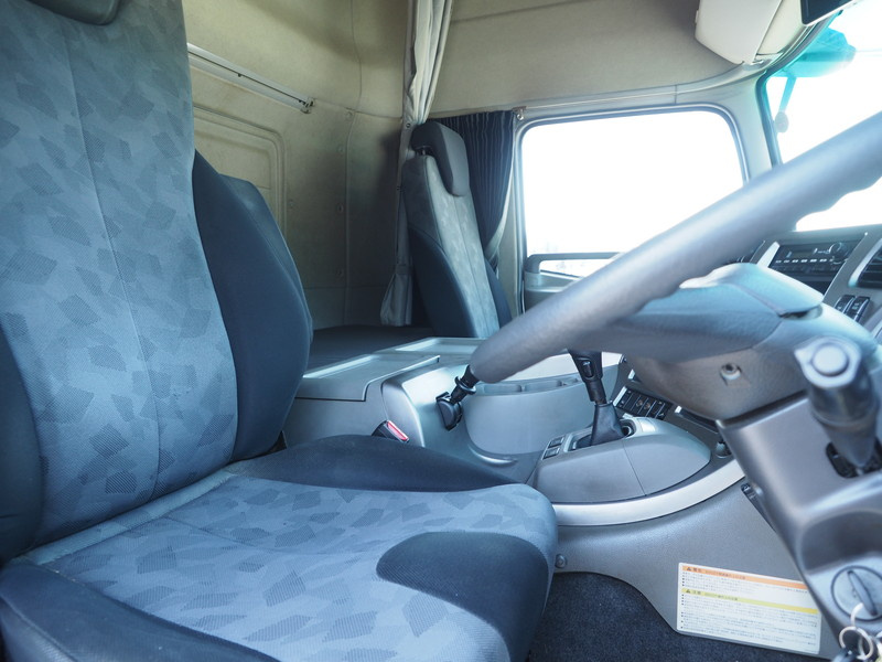 UDトラックス クオン ウイング車 大型 QKG-CG5ZA 年式 H26[写真29]