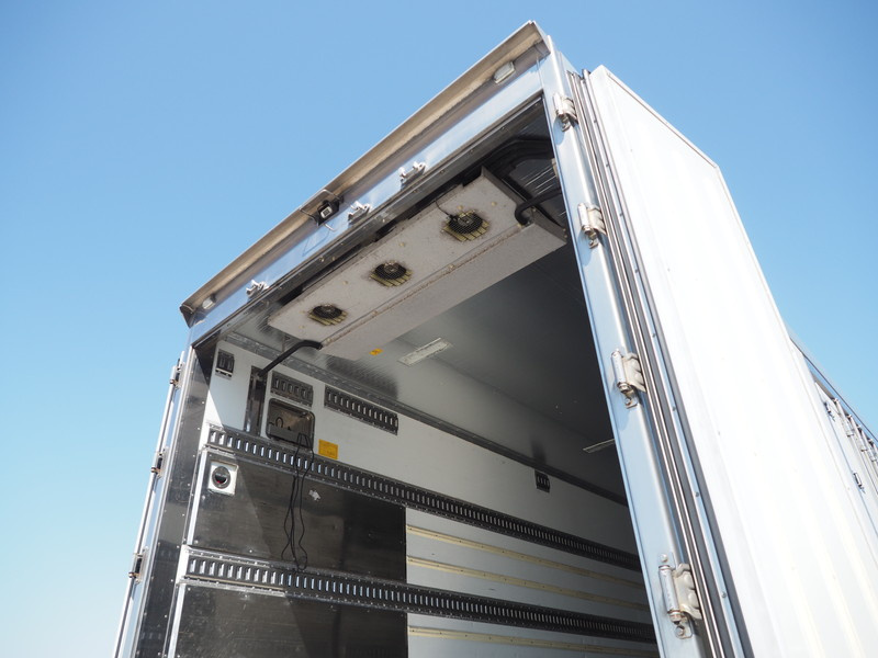 三菱ふそう スーパーグレート 冷凍バン 大型 QKG-FS54VZ 年式 H25[写真21]