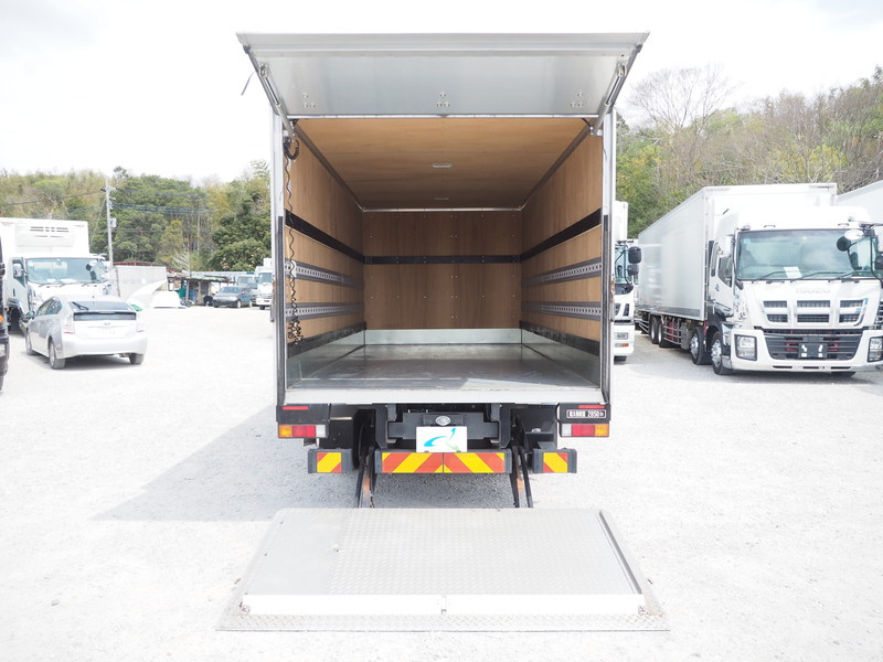 三菱ふそう キャンター バン車 小型 TKG-FEB50 年式 H26[写真09]