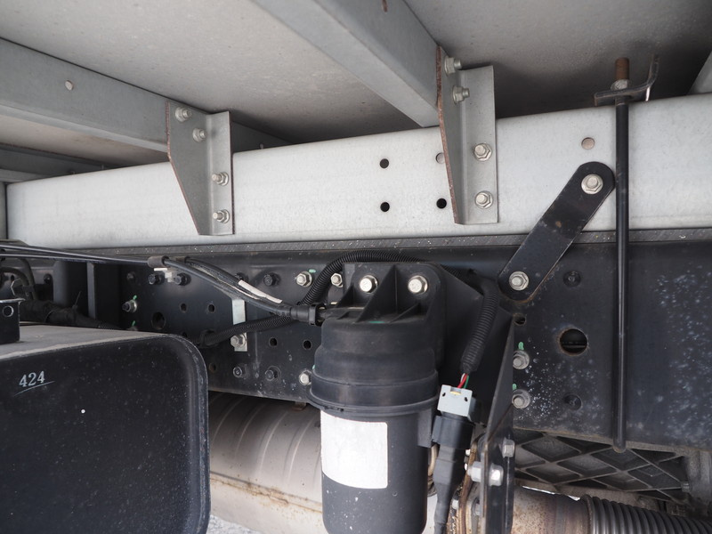 三菱ふそう キャンター バン車 小型 TKG-FEB50 年式 H26[写真23]