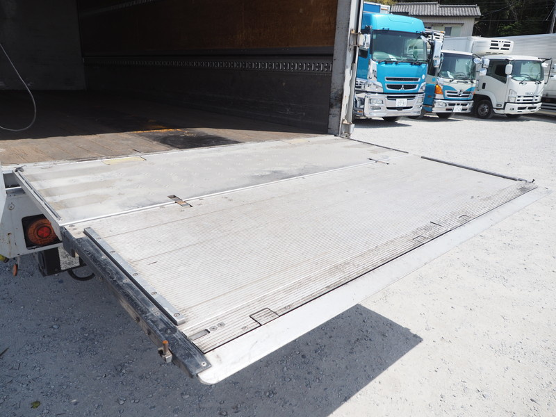 いすゞ フォワード ウイング車 中型 PKG-FRR90S2 年式 H20[写真30]