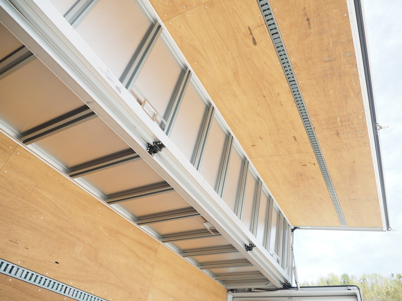 日野 レンジャー ウイング車 中型 TKG-FD7JLAA 年式 H27[写真17]