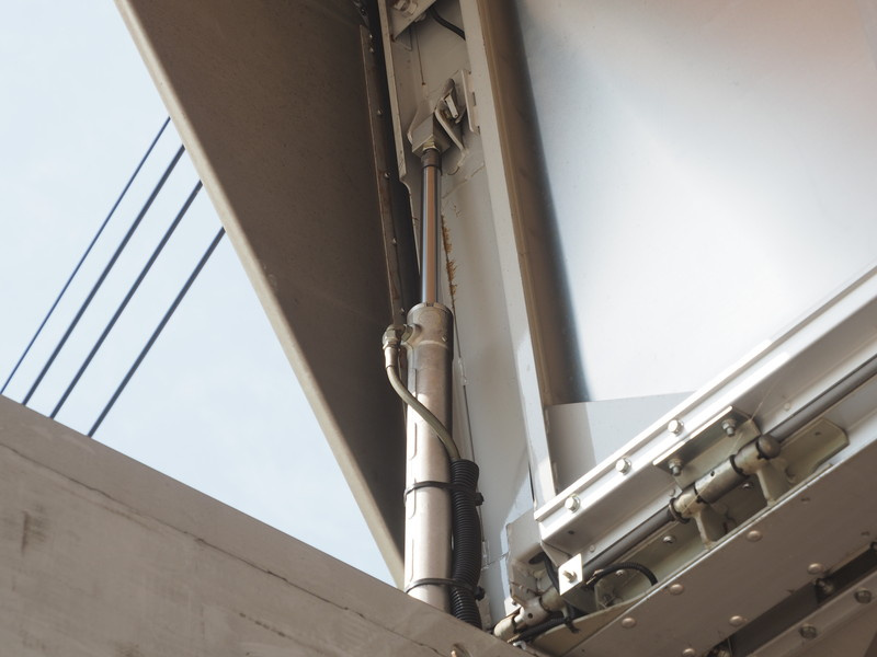 いすゞ フォワード ウイング車 中型 PDG-FRR34T2 年式 H20[写真13]