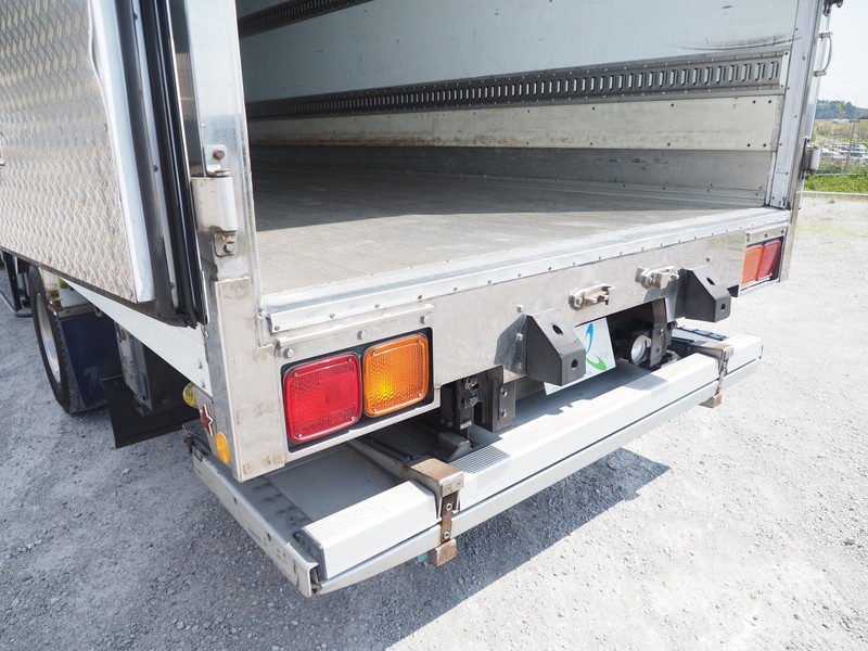 三菱ふそう ファイター 冷凍バン 中型 PDG-FK61F 年式 H22[写真16]