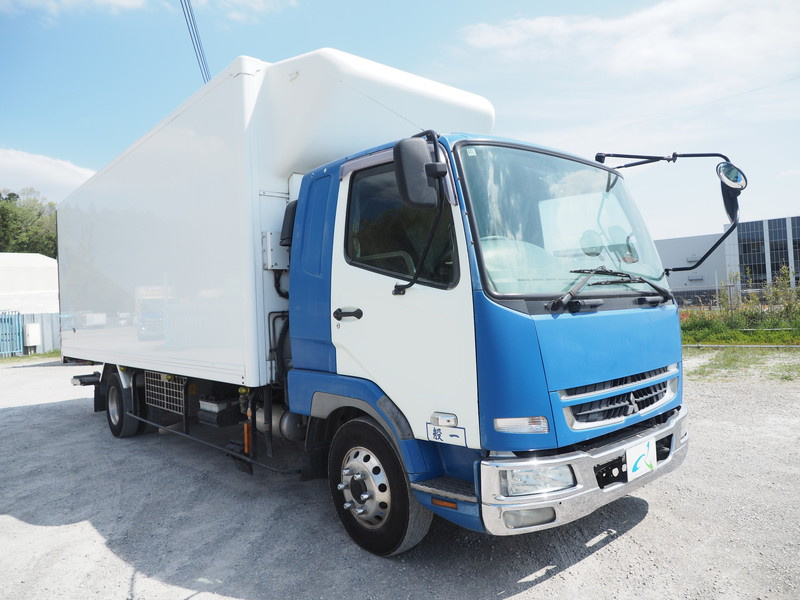 三菱ふそう ファイター 冷凍バン 中型 PDG-FK61F 年式 H22[写真04]