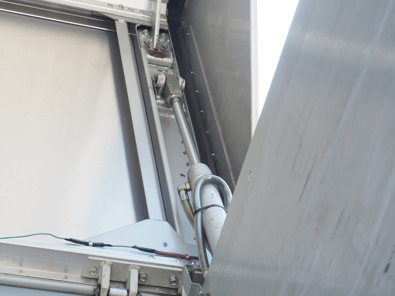 三菱ふそう スーパーグレート ウイング車 大型 BDG-FS54JZ 年式 H20[写真09]