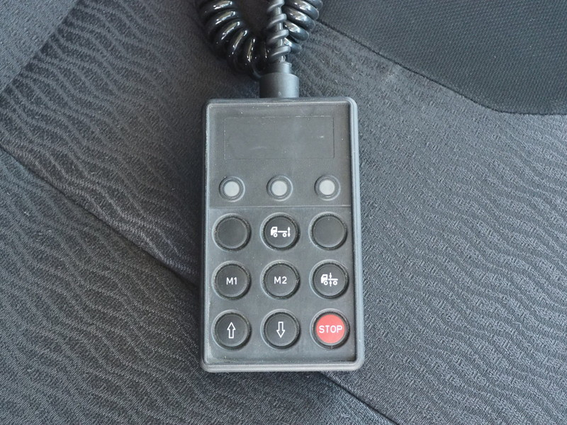 日野 グランドプロフィア ウイング車 大型 BDG-FW1EXYG 年式 H21[写真25]