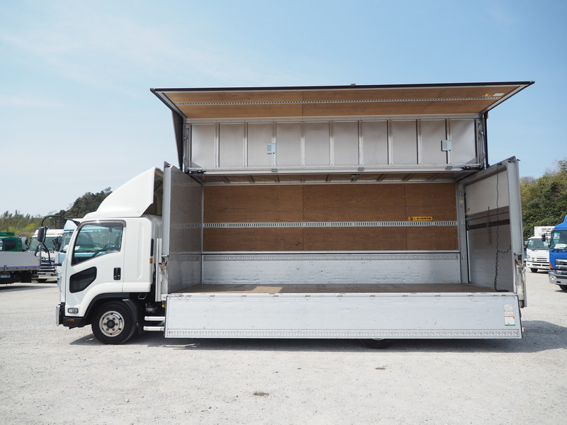 いすゞ フォワード ウイング車 中型 TKG-FRR90T2 年式 H27[写真12]