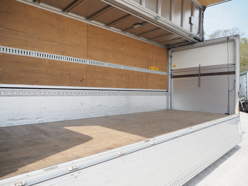 いすゞ フォワード ウイング車 中型 TKG-FRR90T2 年式 H27[写真16]