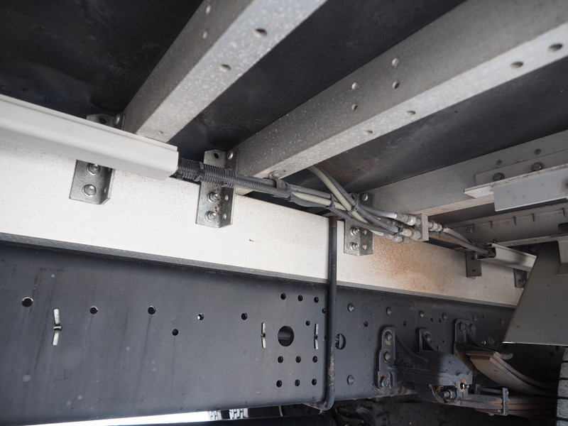 いすゞ フォワード ウイング車 中型 TKG-FRR90S2 年式 H26[写真29]