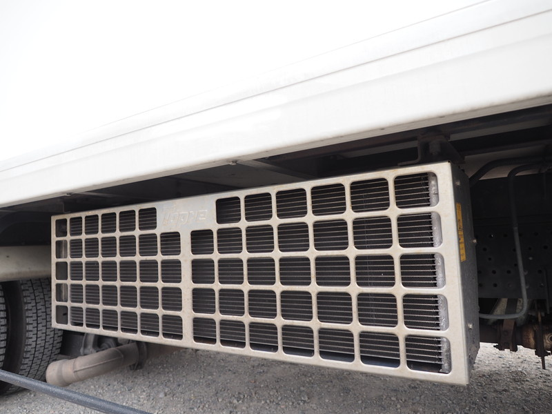 いすゞ フォワード 冷凍バン 中型 PKG-FRR90T2 年式 H23[写真19]