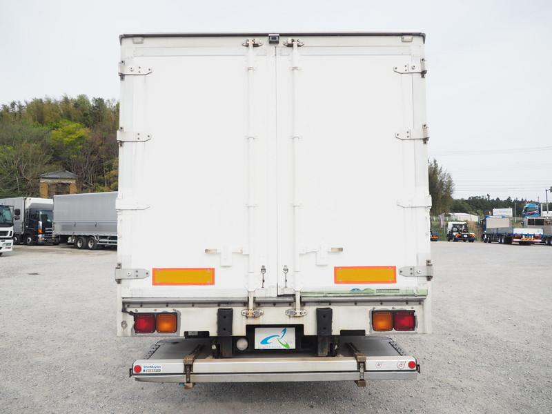 いすゞ フォワード 冷凍バン 中型 PKG-FRR90T2 年式 H23[写真05]