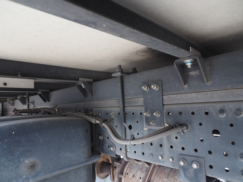 いすゞ エルフ 冷凍バン 小型 SKG-NPR85AN 年式 H23[写真25]