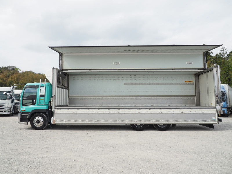 いすゞ ギガ 冷凍ウイング 大型 PJ-CYL51V5 年式 H17[写真16]