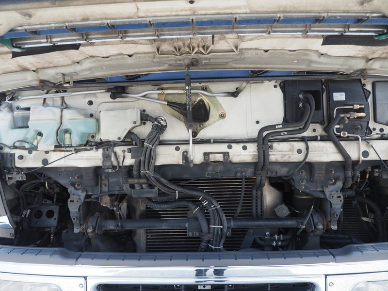 いすゞ ギガ 冷凍ウイング 大型 PJ-CYL51V5 年式 H17[写真48]