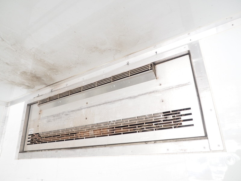 いすゞ フォワード 冷凍バン 中増t SKG-FSR90T2 年式 H25[写真12]