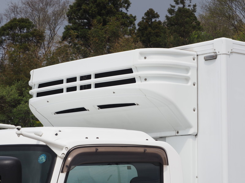 いすゞ フォワード 冷凍バン 中増t SKG-FSR90T2 年式 H25[写真18]