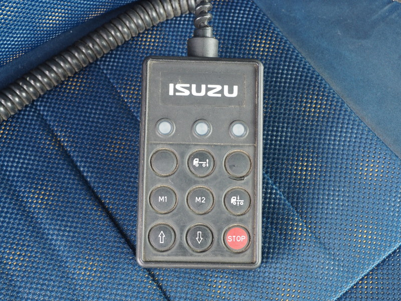 いすゞ ギガ ウイング車 大型 LKG-CYJ77A 年式 H24[写真31]