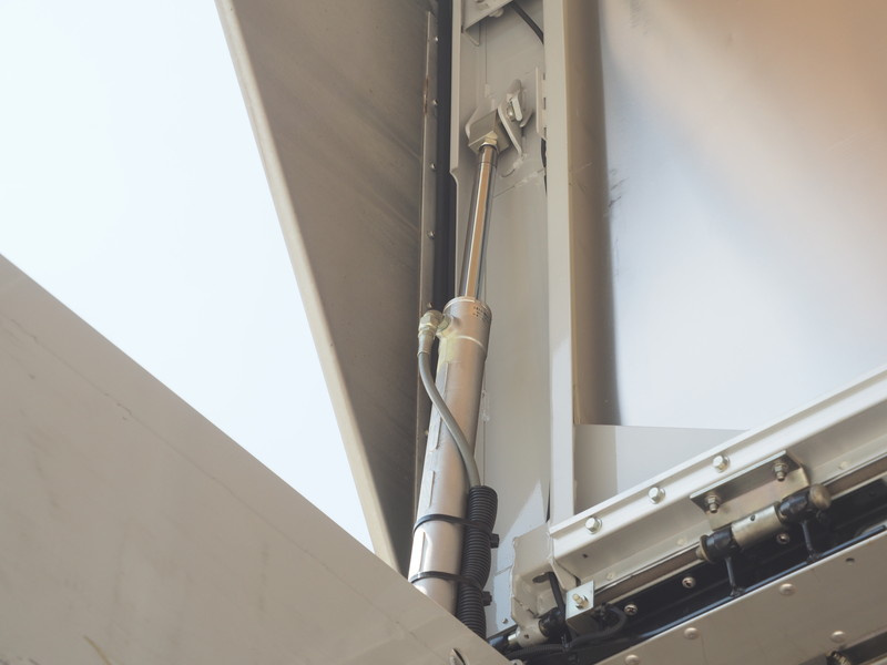 いすゞ フォワード ウイング車 中型 PDG-FRR34S2 年式 H22[写真13]